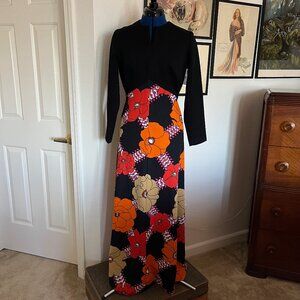 Vintage 70s Empire Waist Floral Maxi Dress Polyester